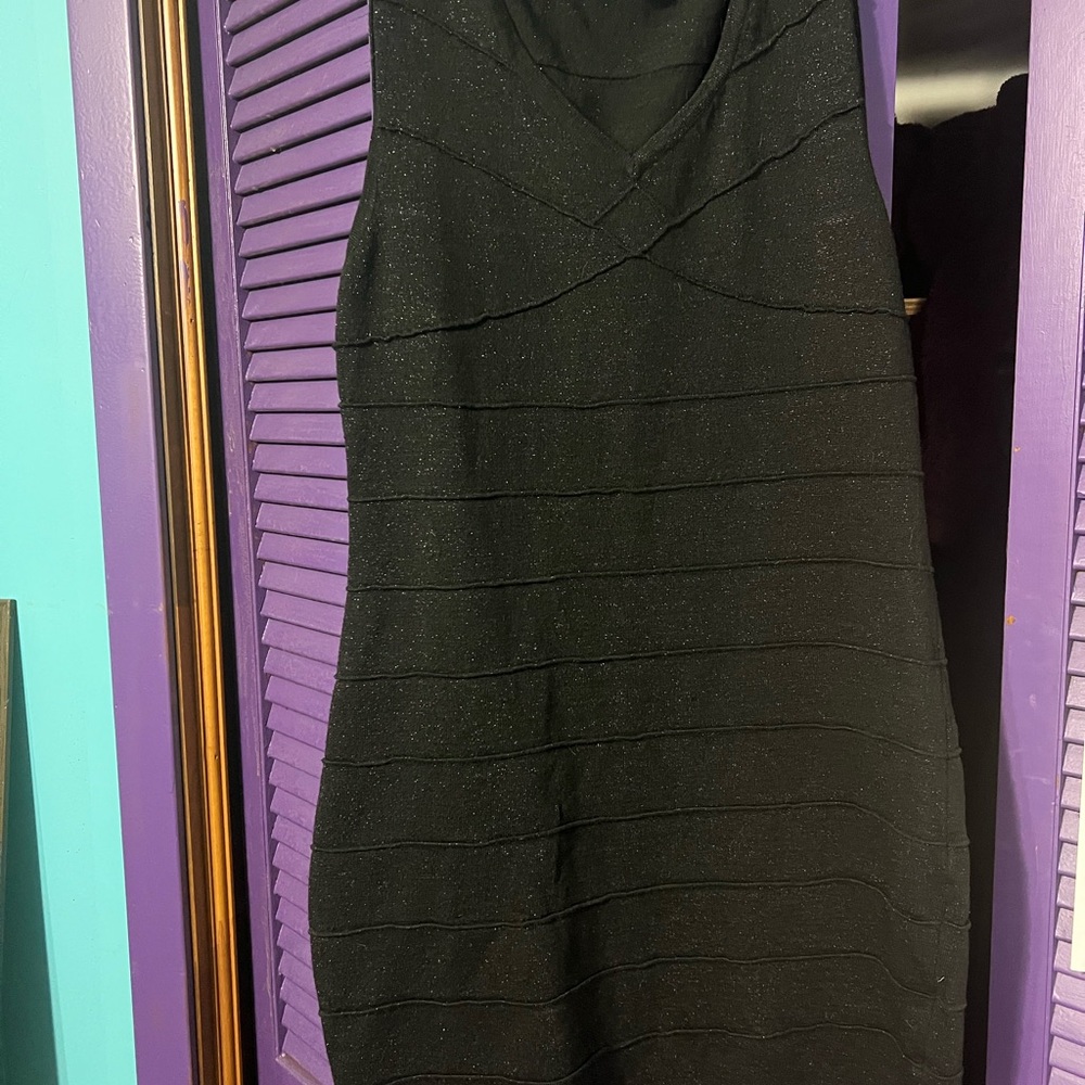 Dress - Picture 2 of 7